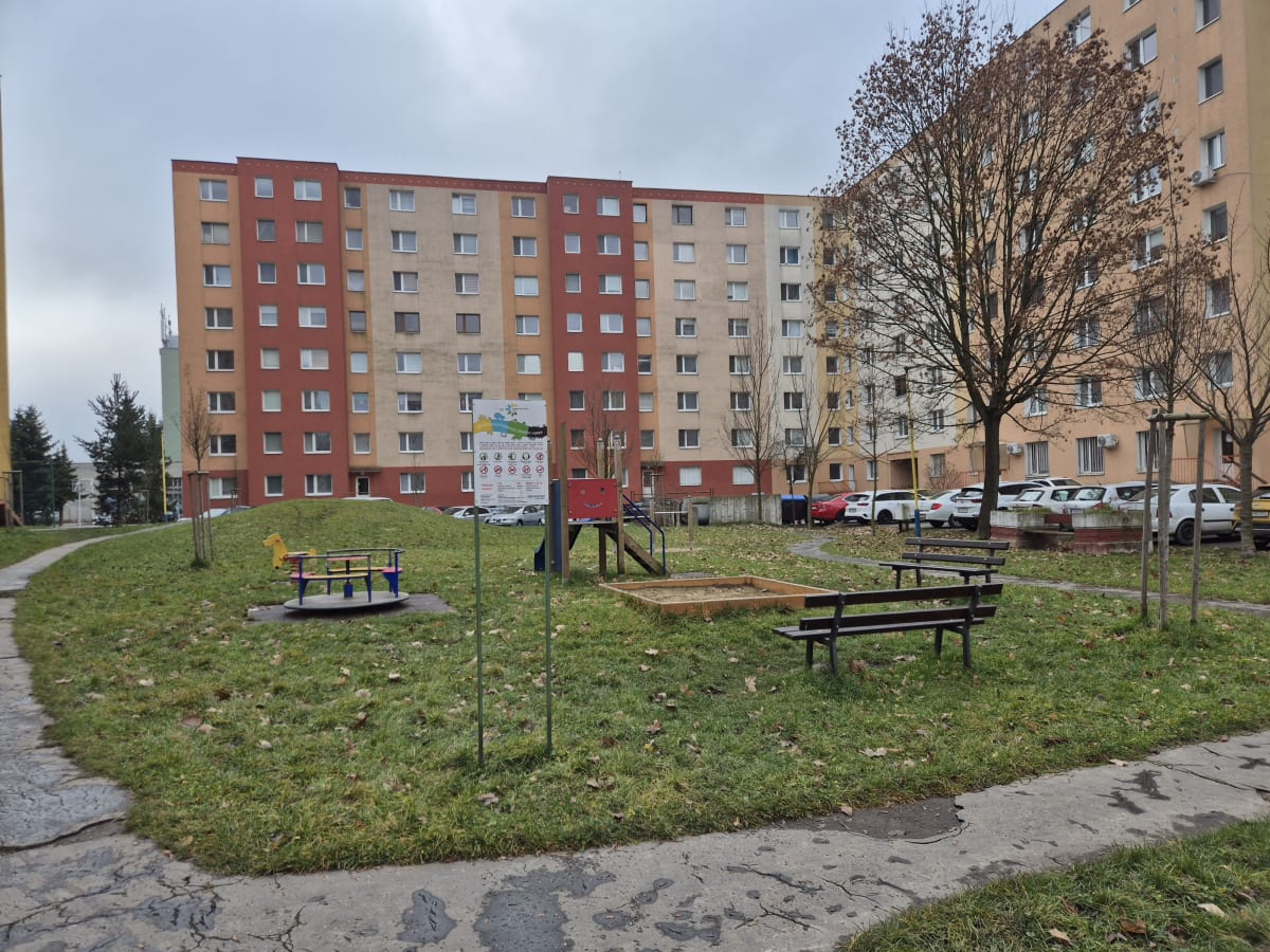 Detské ihrisko Jurkovičova 6 Sekčov