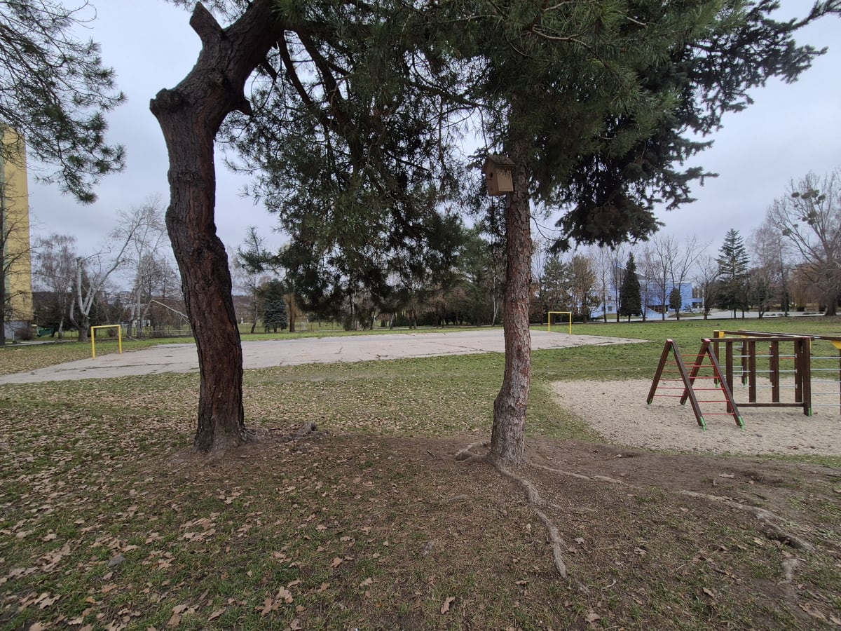 Detské ihrisko a športovisko Volgogradská