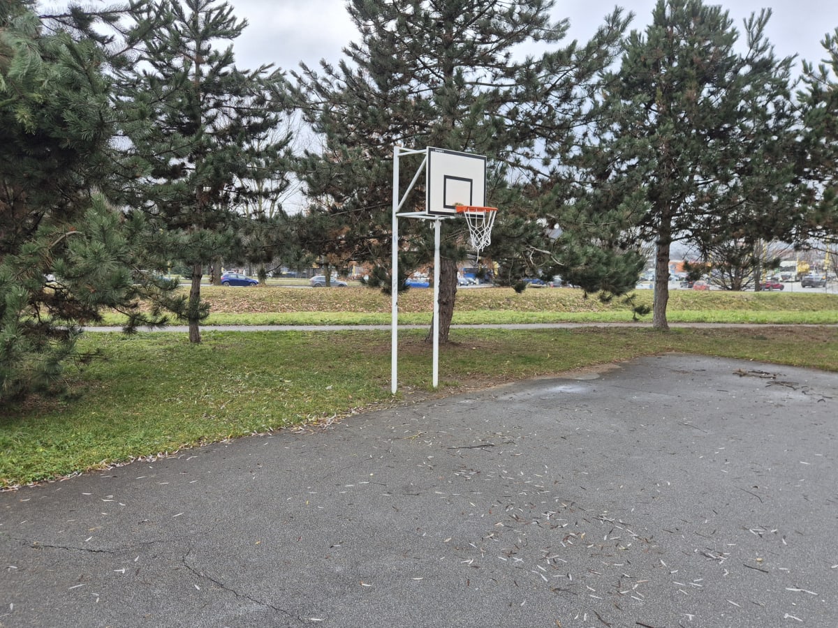 Detské Basketbalové ihrisko Lidl Sekčov