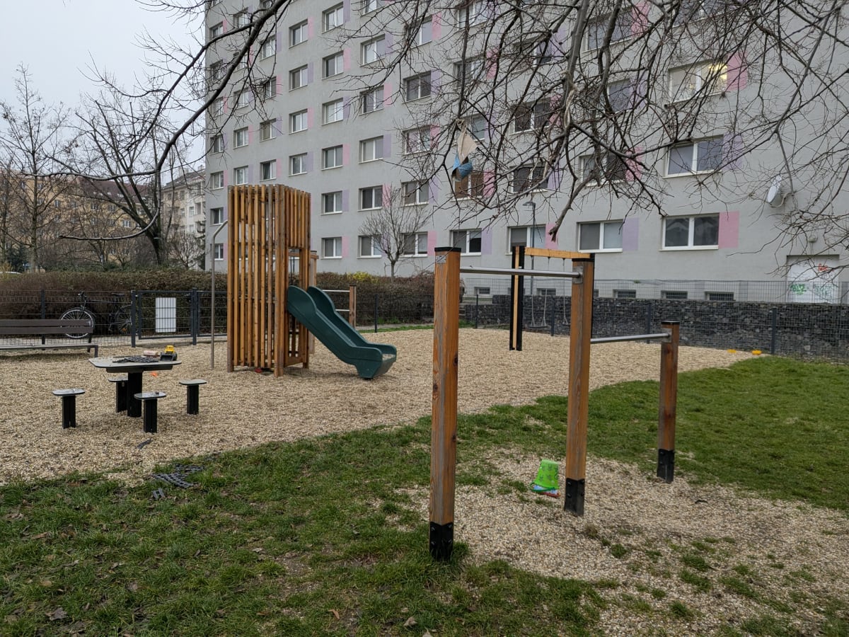 Detské ihrisko STU