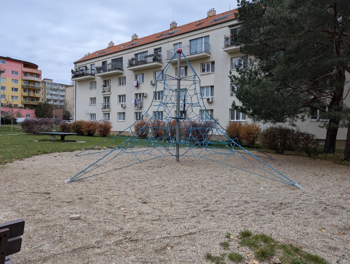 Detské ihrisko Kadnárova