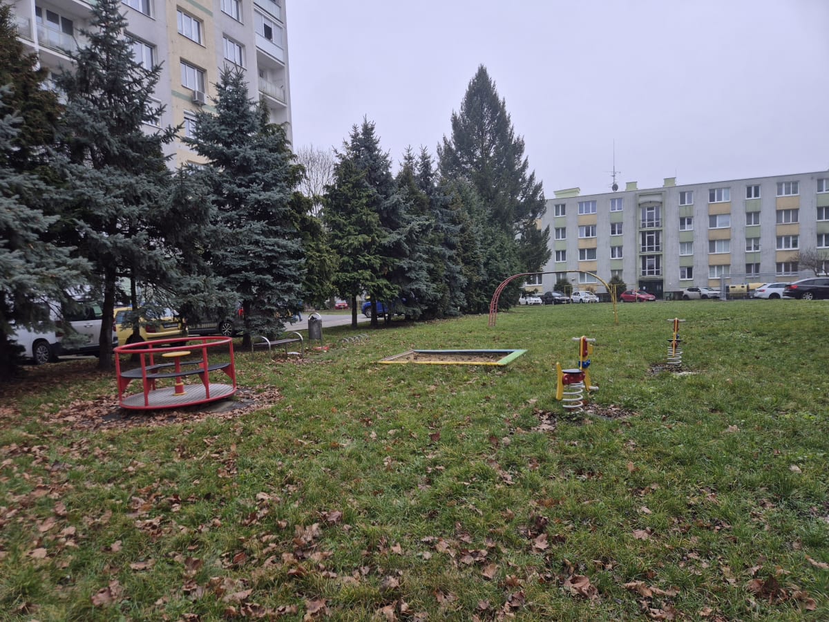 Detské ihrisko Obrancov Mieru