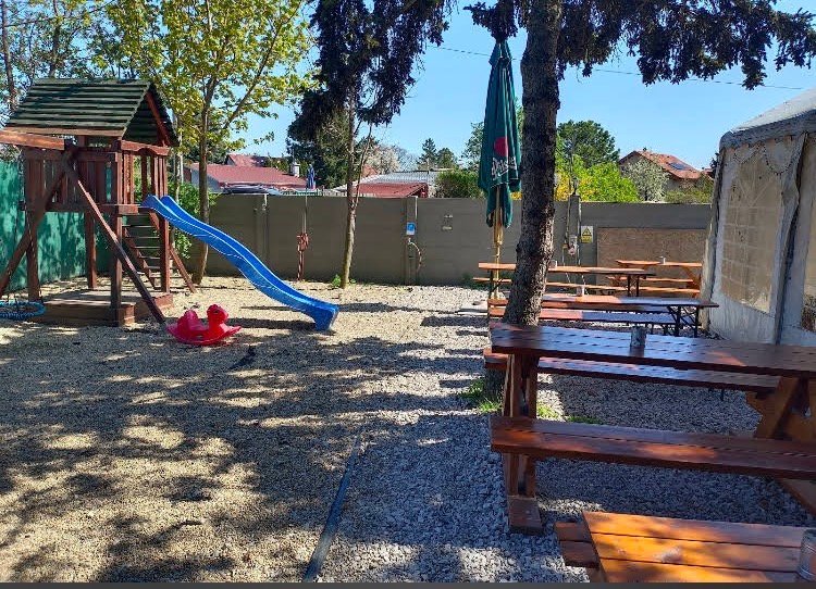 Bistro za plotom